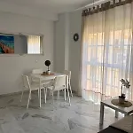 Side Heaven 公寓 *